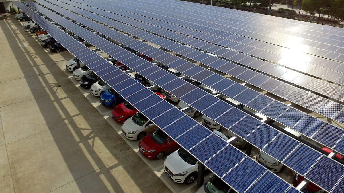 Fotovoltaico nei parcheggi, in Francia diventa obbligatorio